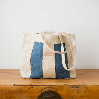 Govou Quilted Tote Bag