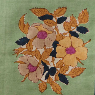 Dia Table Runner